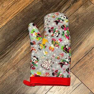 Disney Parks Christmas Holiday Mickey Mouse Oven Mitt - Gray and Red